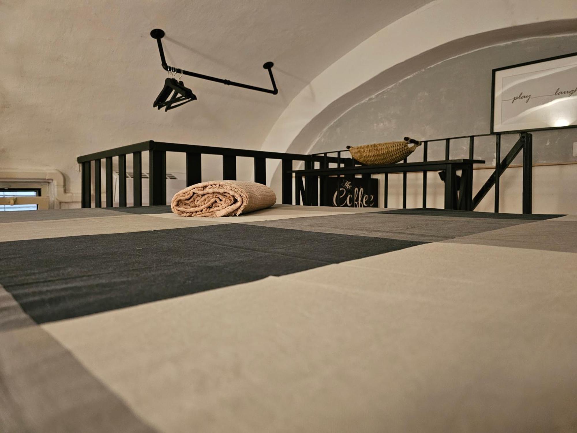 Sea Side Apartment *